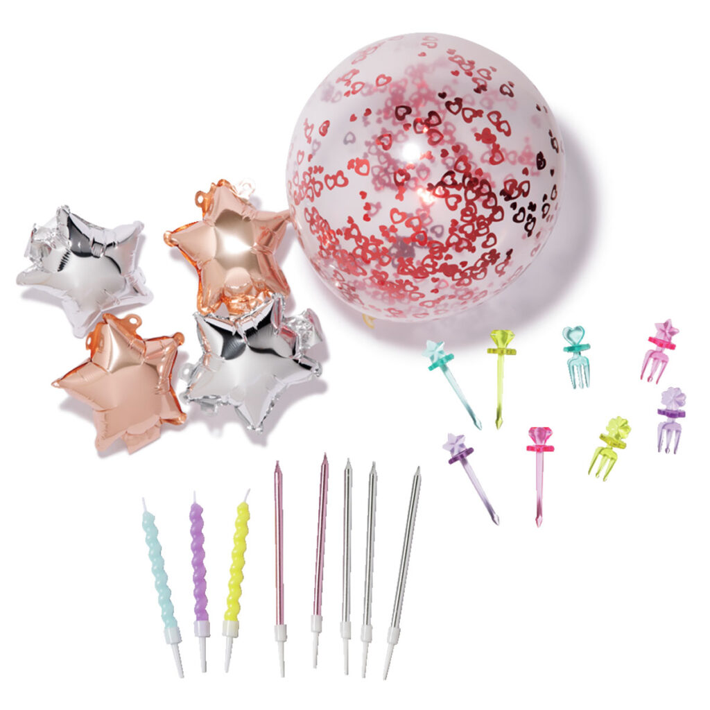 〈DAISO〉風船やキャンドル、ピック