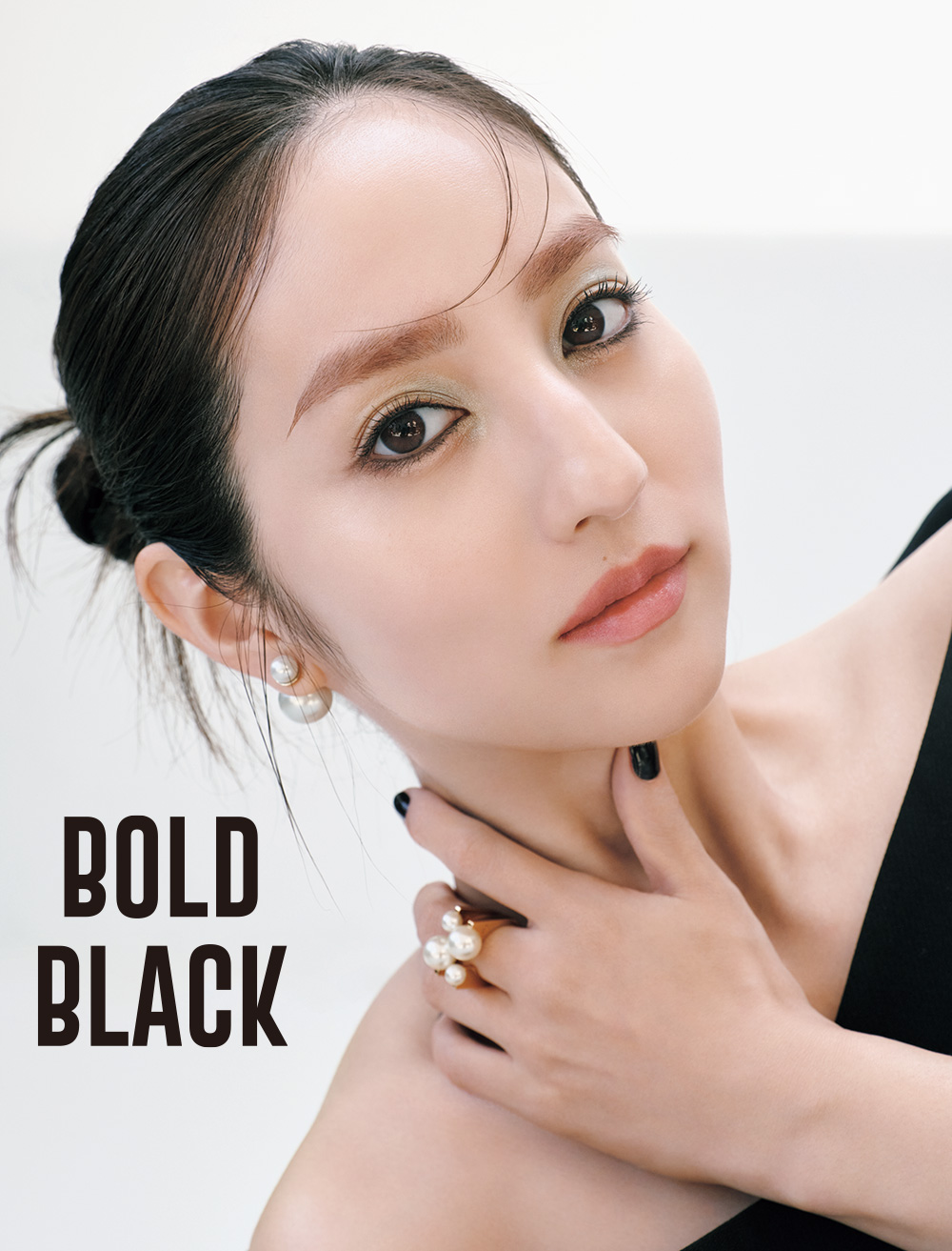 BOLD BLACK