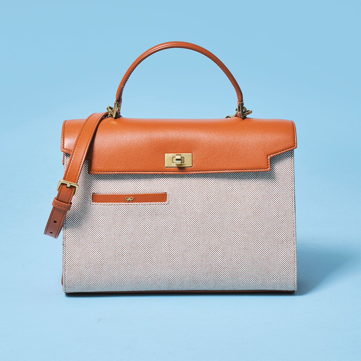 ANYA HINDMARCHのバッグ