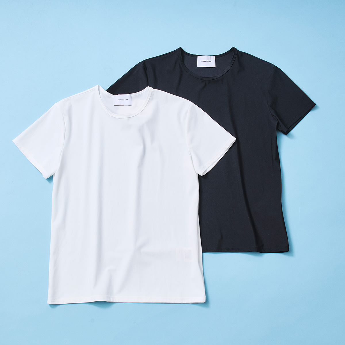 STUNNING LUREのTシャツ