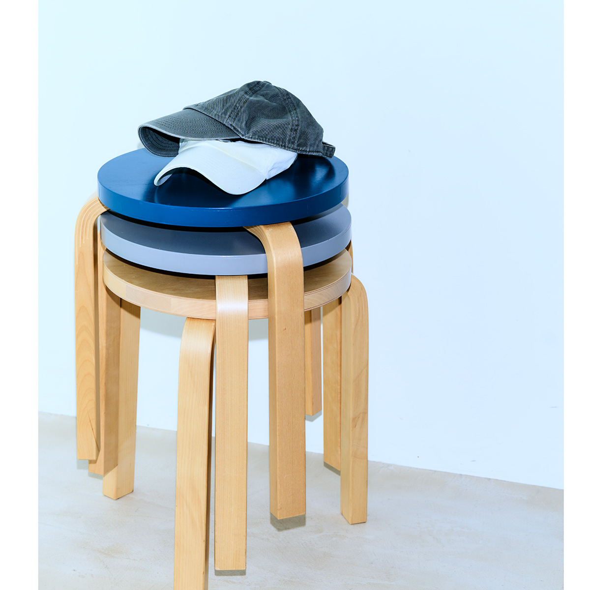 Artekの〈スツール 60〉