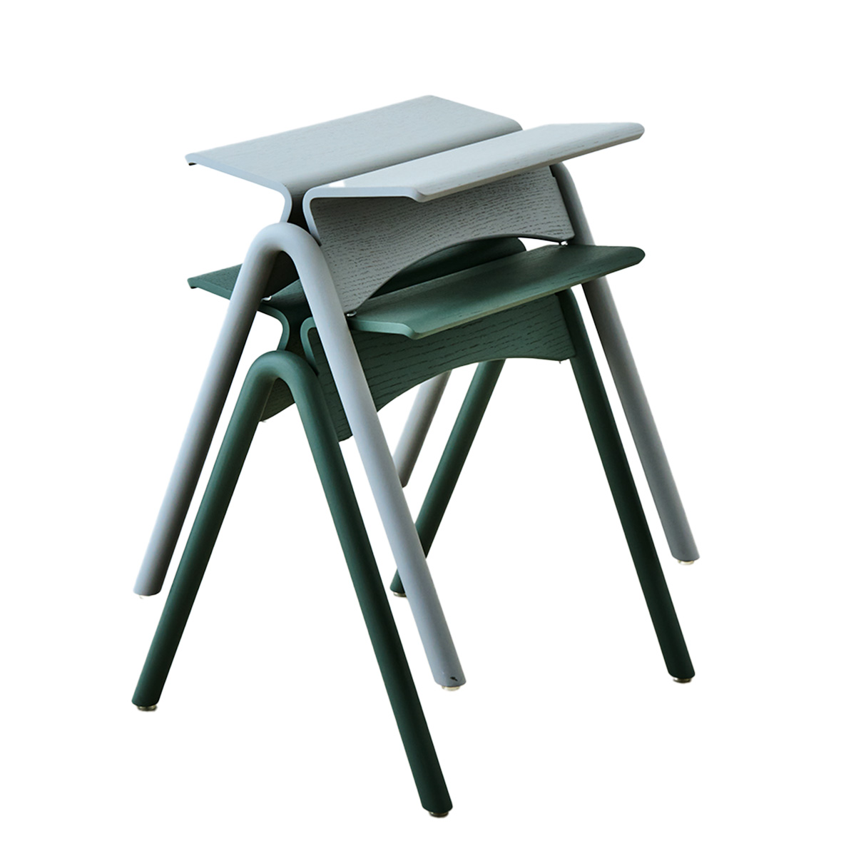 IKASASの〈カモメスツール〉