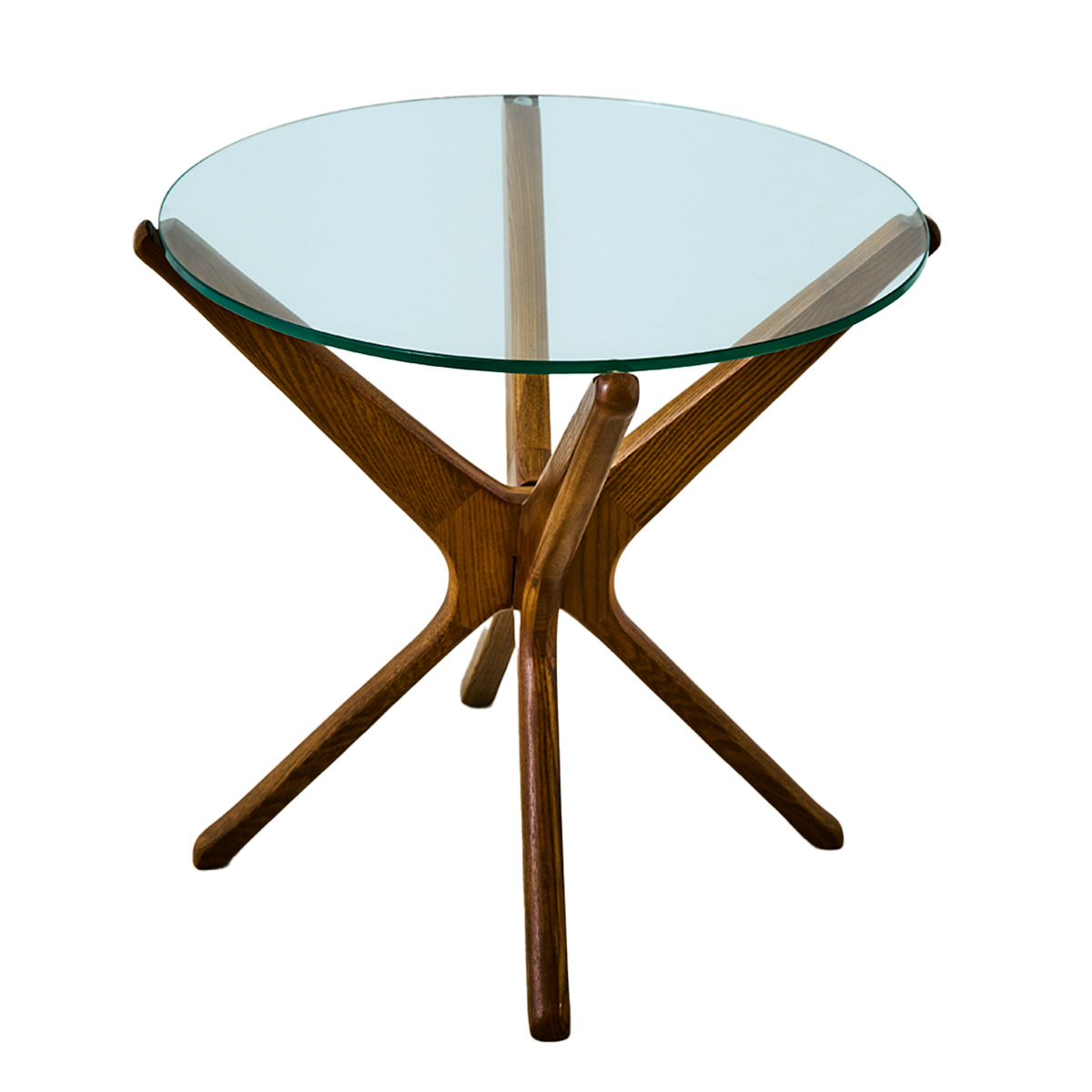 ACME Furnitureの〈トラッセルサイドテーブル〉