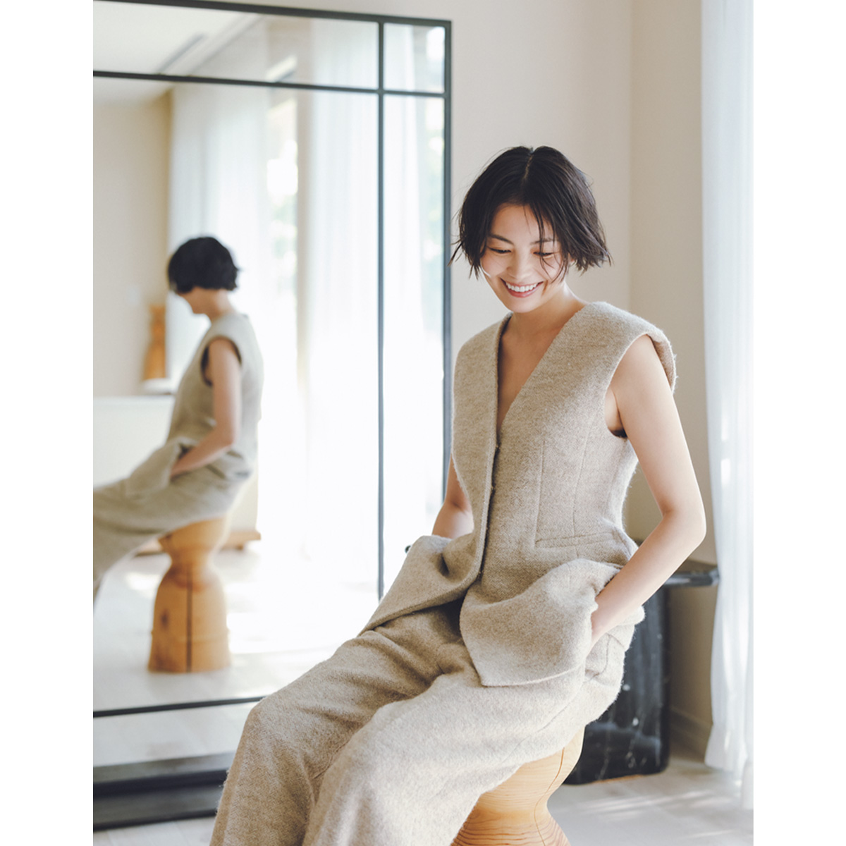 SANTÉ BY ETRE TOKYOのジレとパンツのコーデ