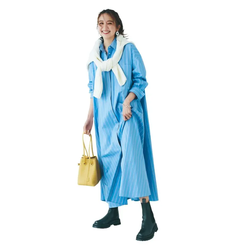 チェルシーブーツをシャツワンピースに合わせた大人カジュアルコーデ