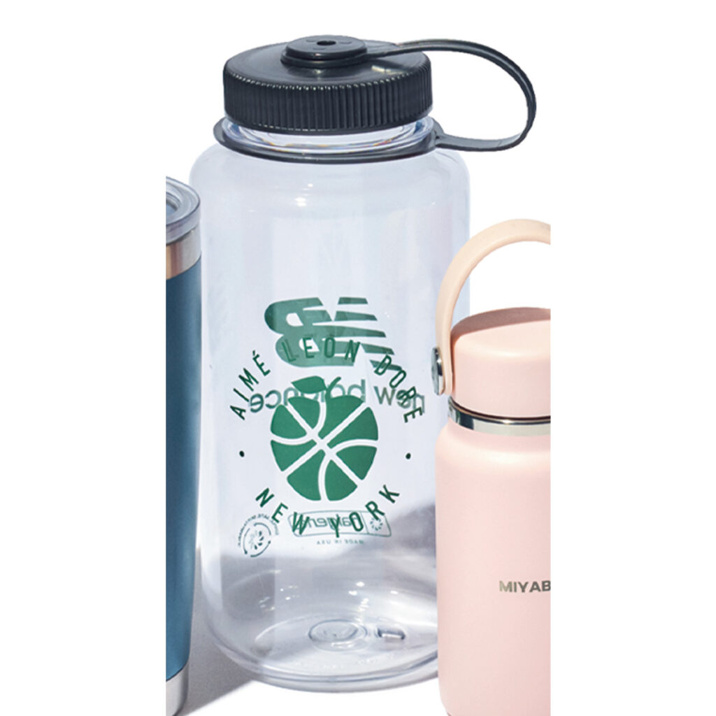 「Aimé Leon Dore」と「New Balance」のコラボのナルゲンボトル