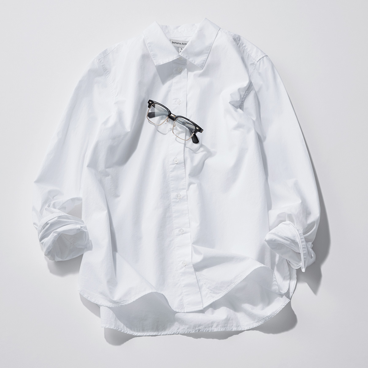 セットインスリーブのシャツ