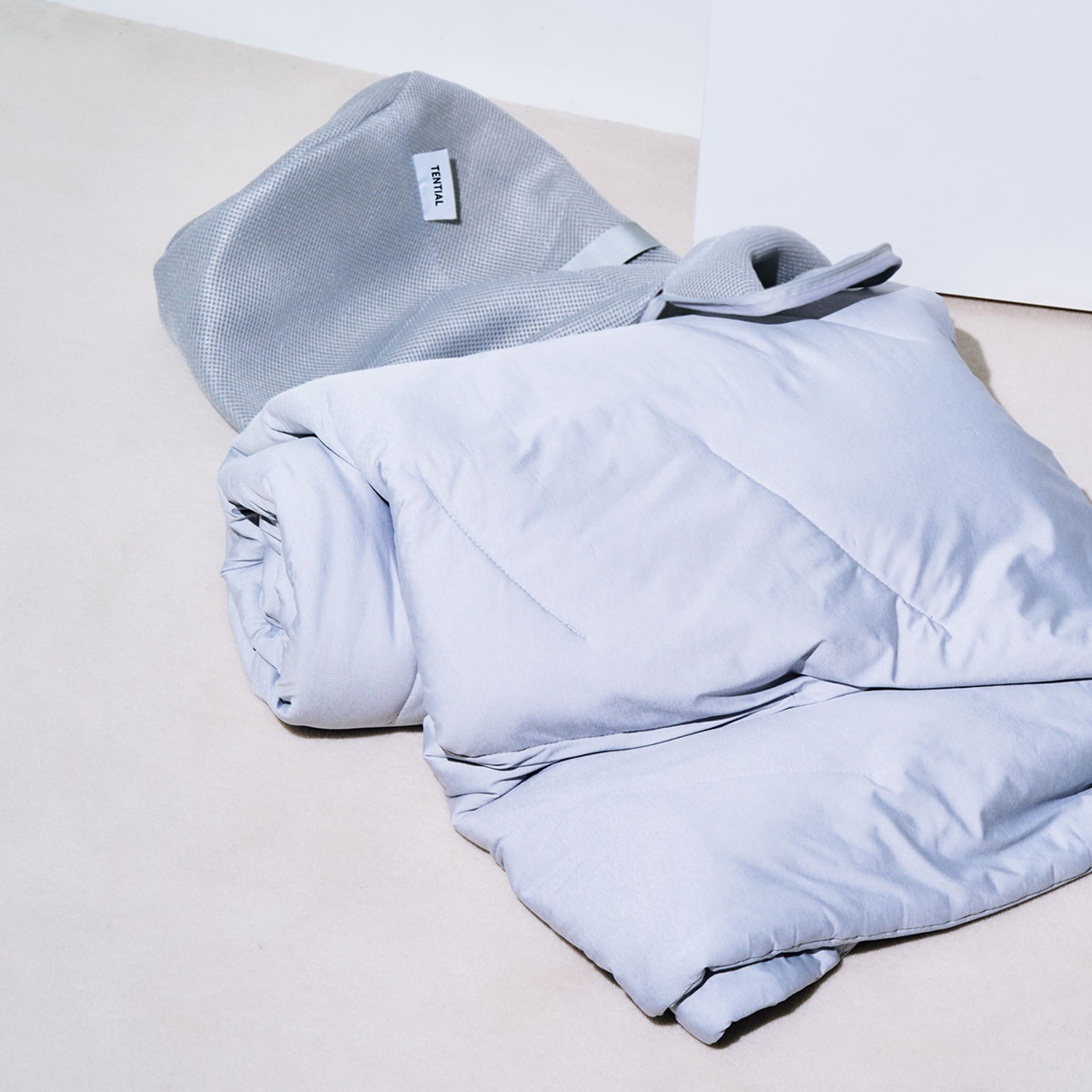 BAKUNEのComforter Cool