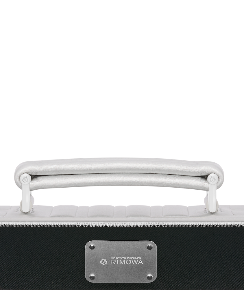 リモワ　RIMOWA　グルーヴ コレクション　Groove　クロスボディバッグ