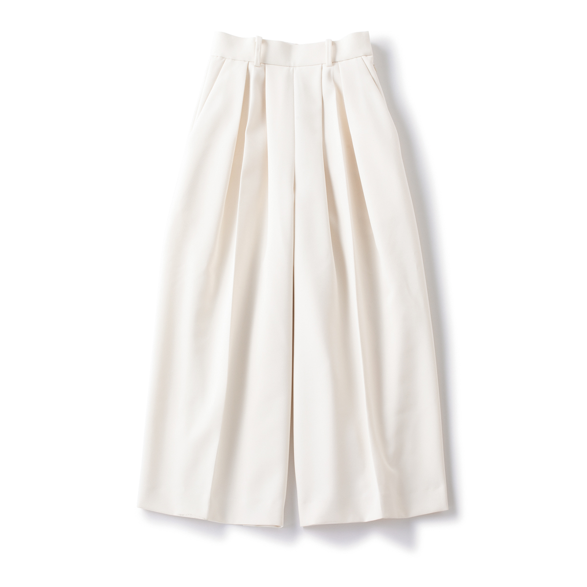 hueLe Museumの白ワイドパンツ