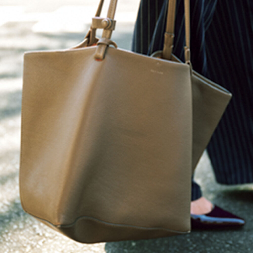 THE ROWのトートバッグ