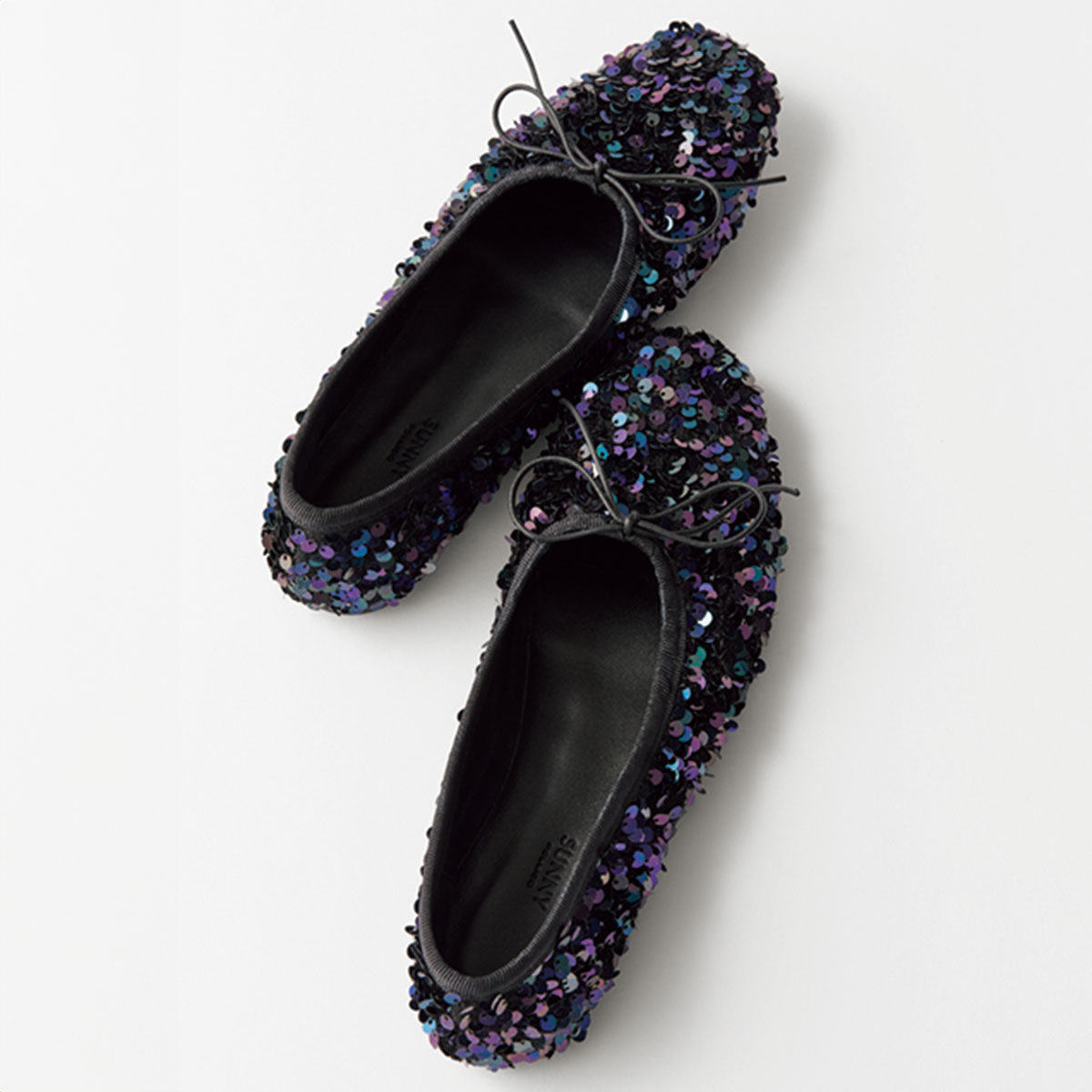 ペリーコのスパンコールシューズ