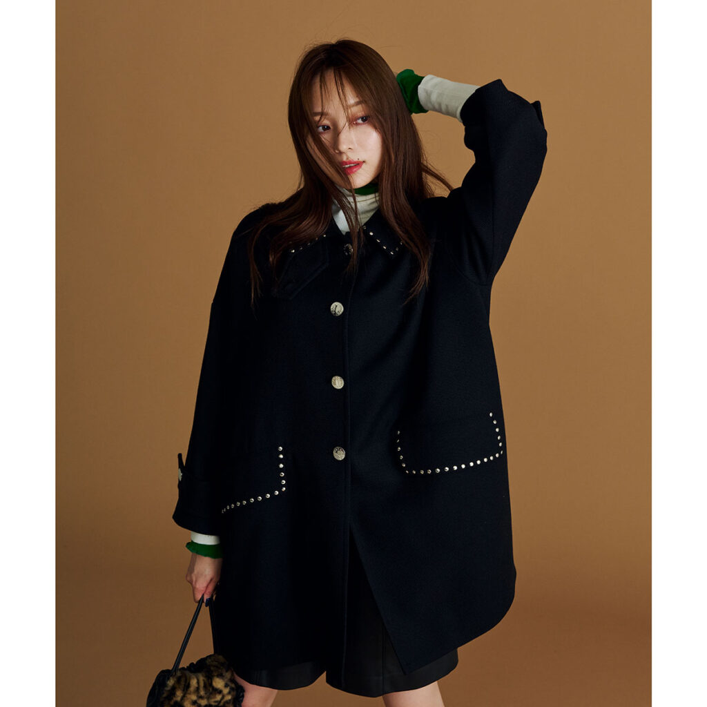 MACKINTOSHの〈ハンビースタッズ〉のコーデ