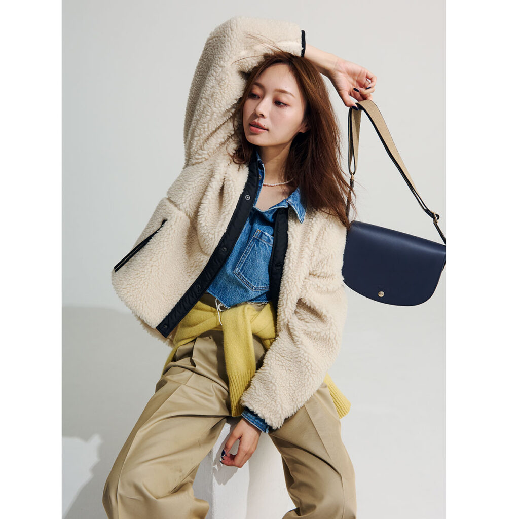 ボアコートのコーデ