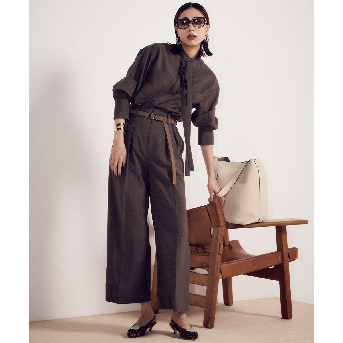 ブラウスセットアップのコーデ