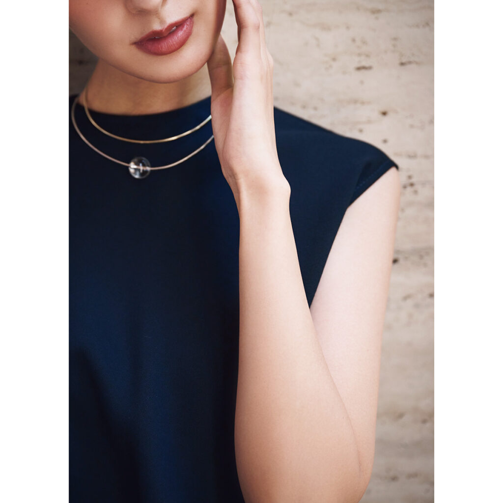 ドレープワンピースのコーデ,お呼ばれコーデ