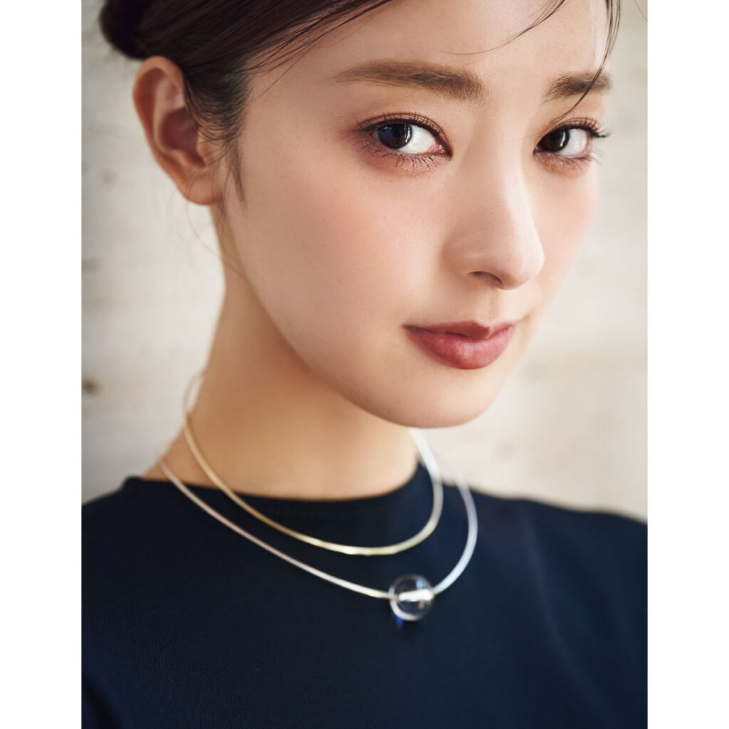 ドレープワンピースのコーデ,お呼ばれコーデ