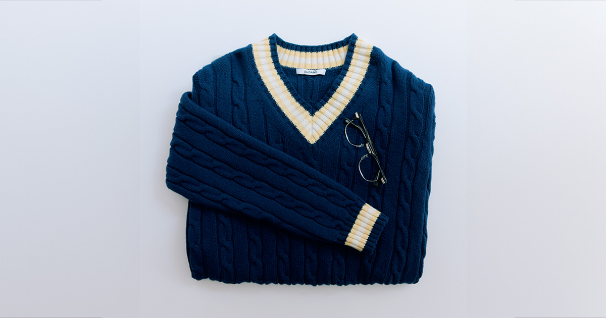 キレイめスポーティ”に『ネイビーニット』がハマる！普段着カジュアル