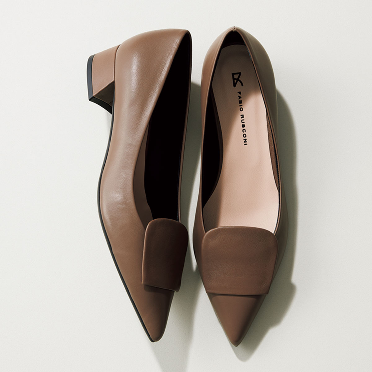 Fabio Rusconiのポインテッドトゥパンプス