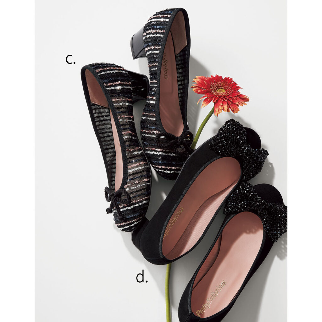 ストライプシューズとビジューリボンシューズ