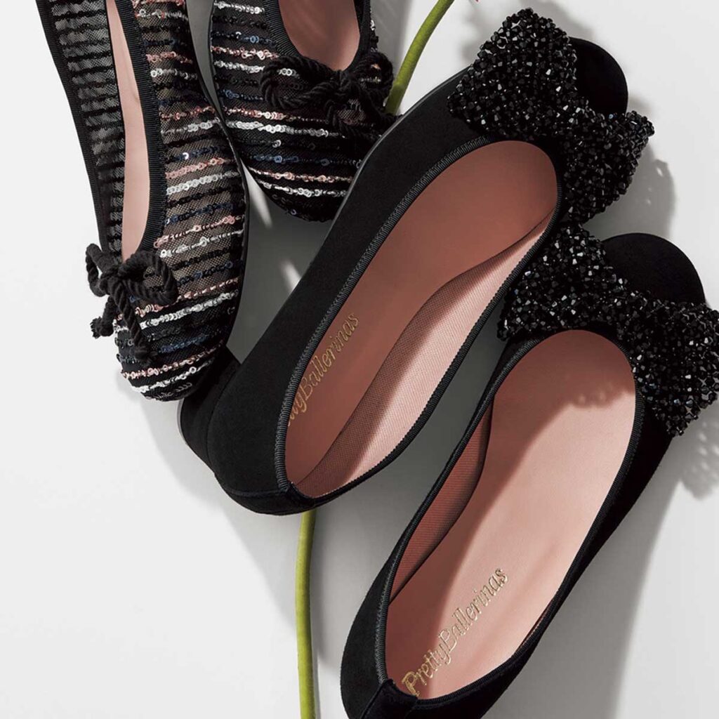 ビジューリボンシューズ