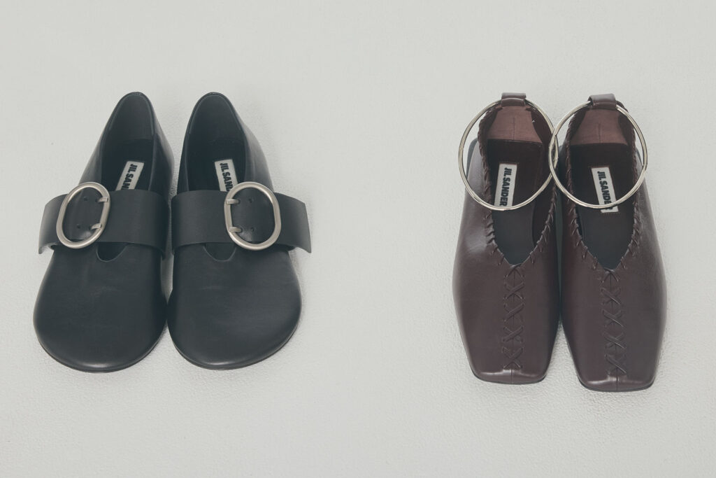 シューズ ブラック「バレリーナ」とマホガニー「バレリーナ」