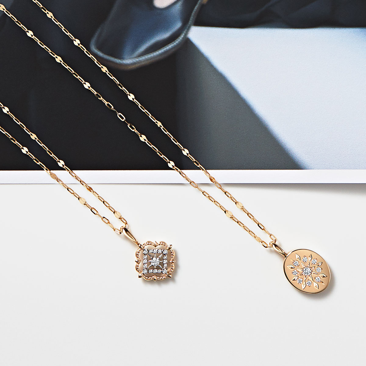 チャームネックレス