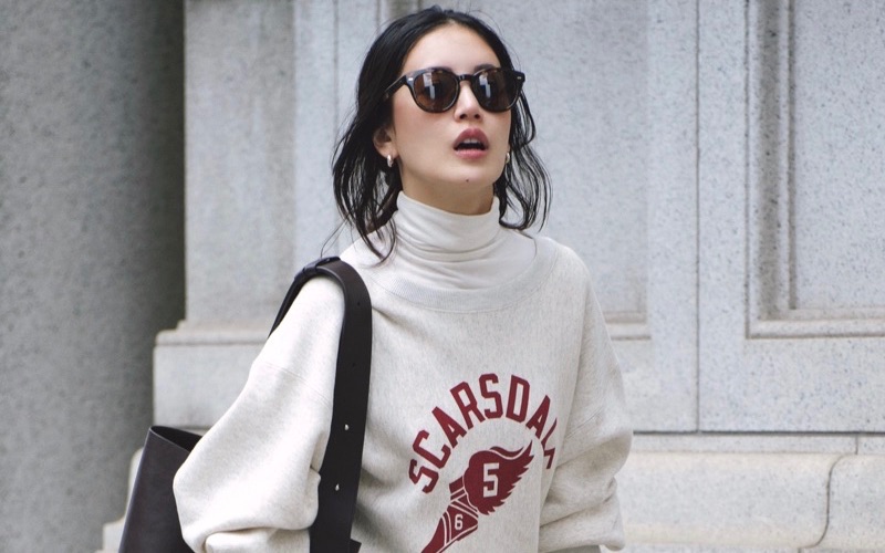 スウェットなのに、どこかセレブっぽい…その秘密は？