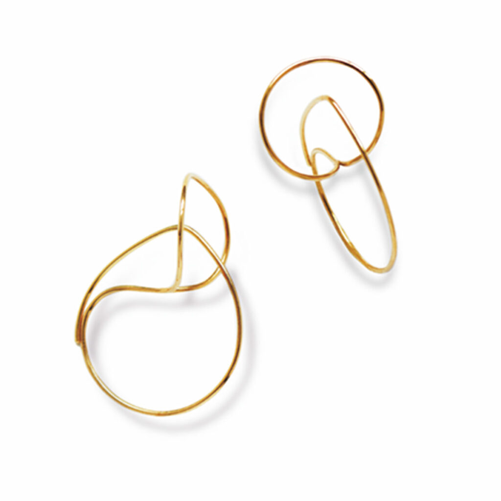 ゴールドピアス