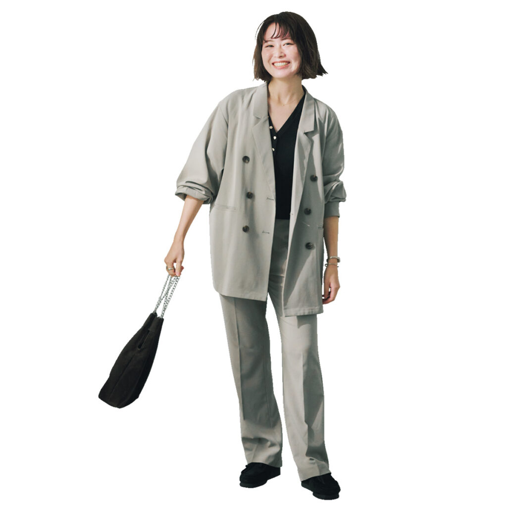 ジャケパンセットアップコーデ