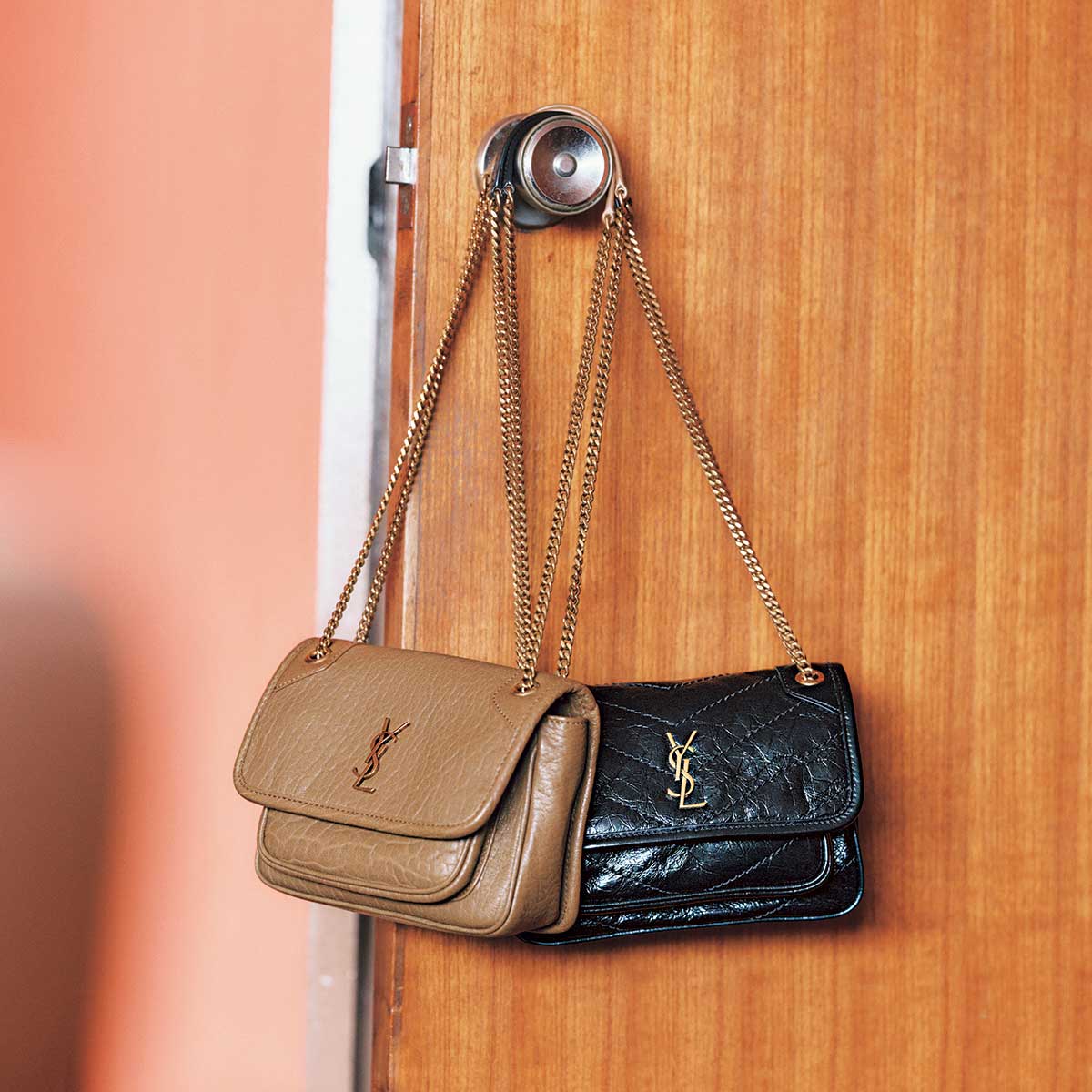 「ミニ ニキ チェーンバッグ」