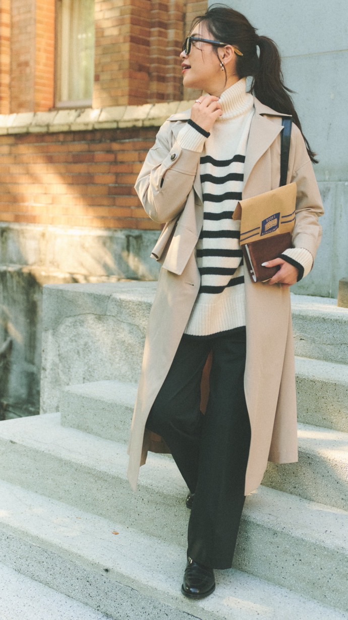 COAT：STUDIOUS INNER KNIT：GU KNIT：H &M PANTS：UNIQLO GLASSES：UNIQLO BAG：LOUIS VUITTON SHOES：Berwick