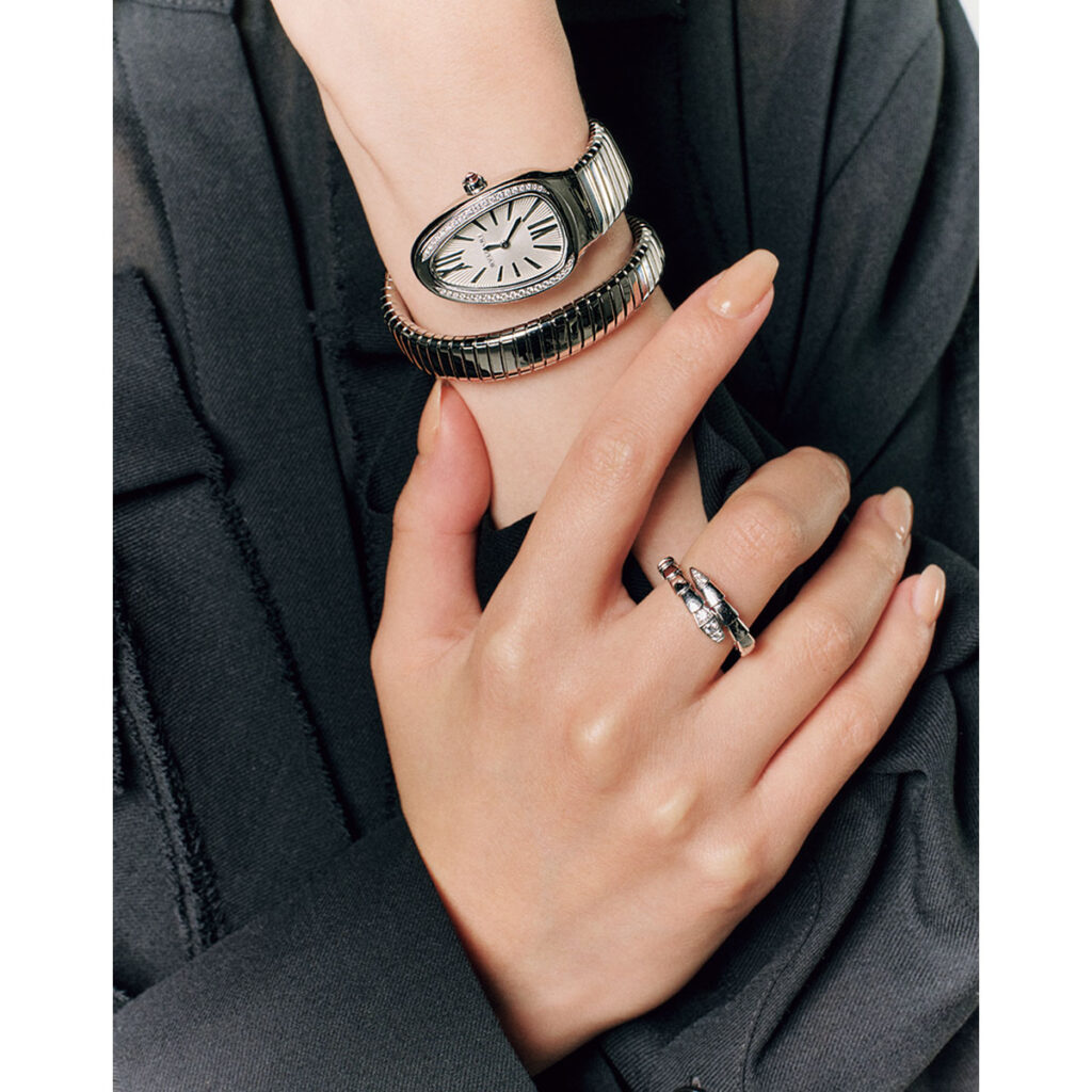 ブルガリの「セルペンティ」ウォッチとリング