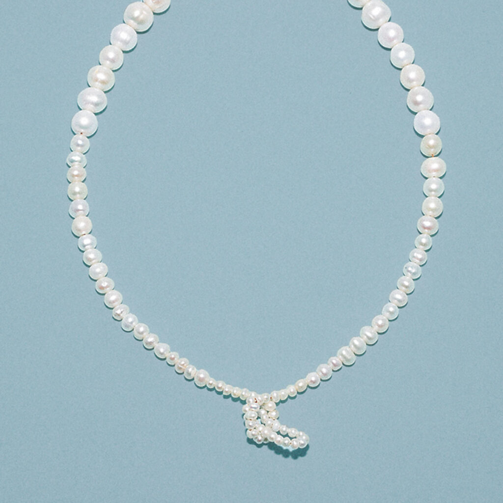 ompletedworksのパールネックレス