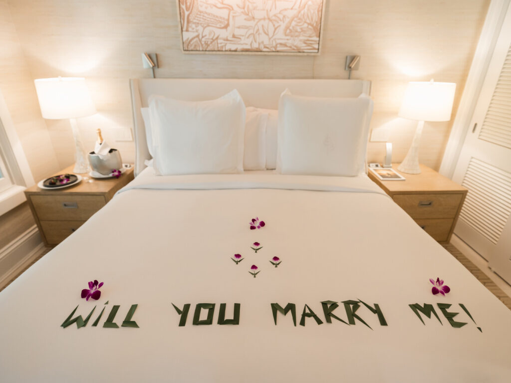 センセイ ラナイ、ア フォーシーズンズ リゾートの室内