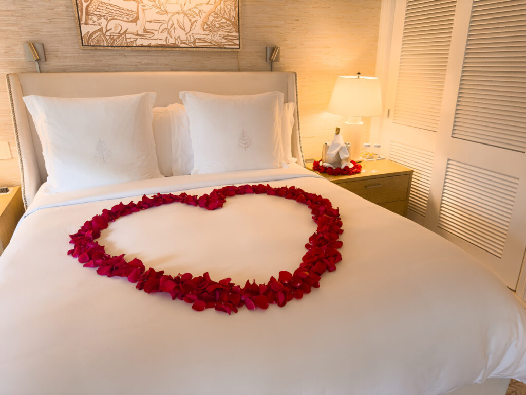 センセイ ラナイ、ア フォーシーズンズ リゾートの室内