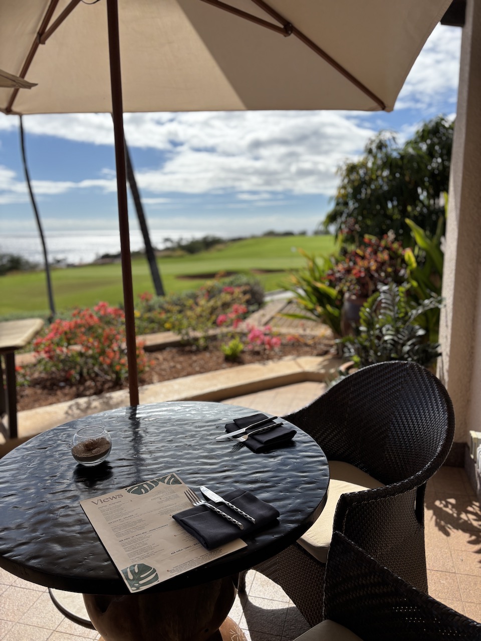 フォーシーズンズ リゾート ラナイのレストラン