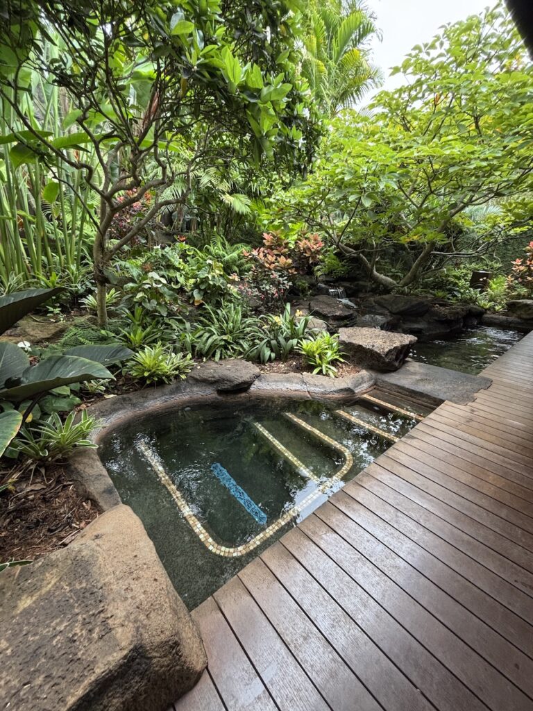 センセイ ラナイ、ア フォーシーズンズ リゾートの施設