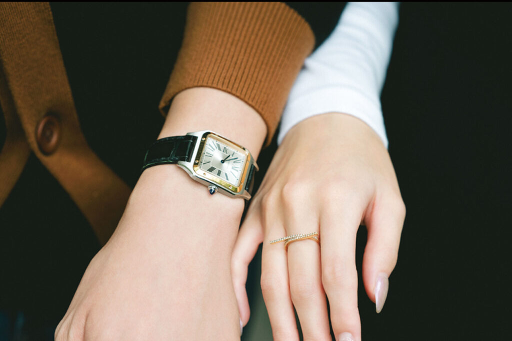 カルティエの時計とヒロタカのリング
