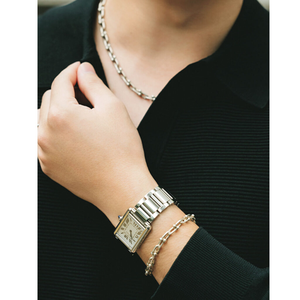 カルティエのタンクとティファニーのハードウェア