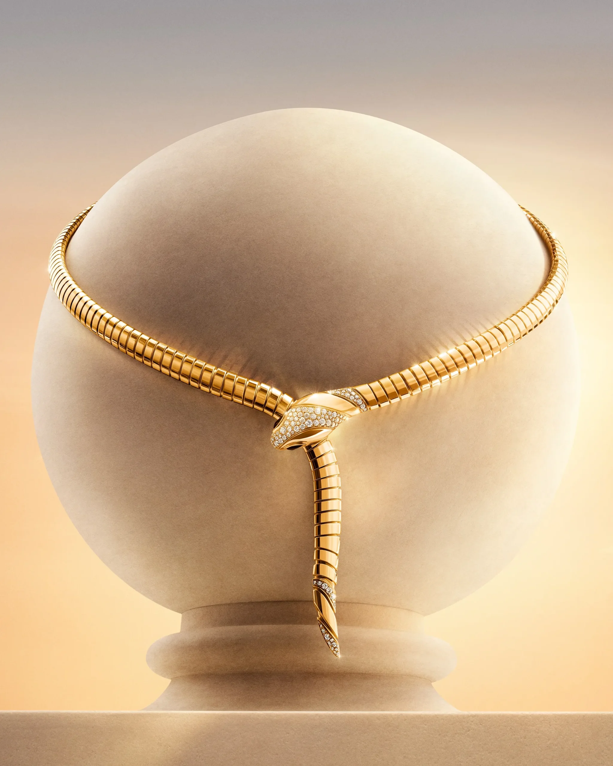 ブルガリ　セルペンティ