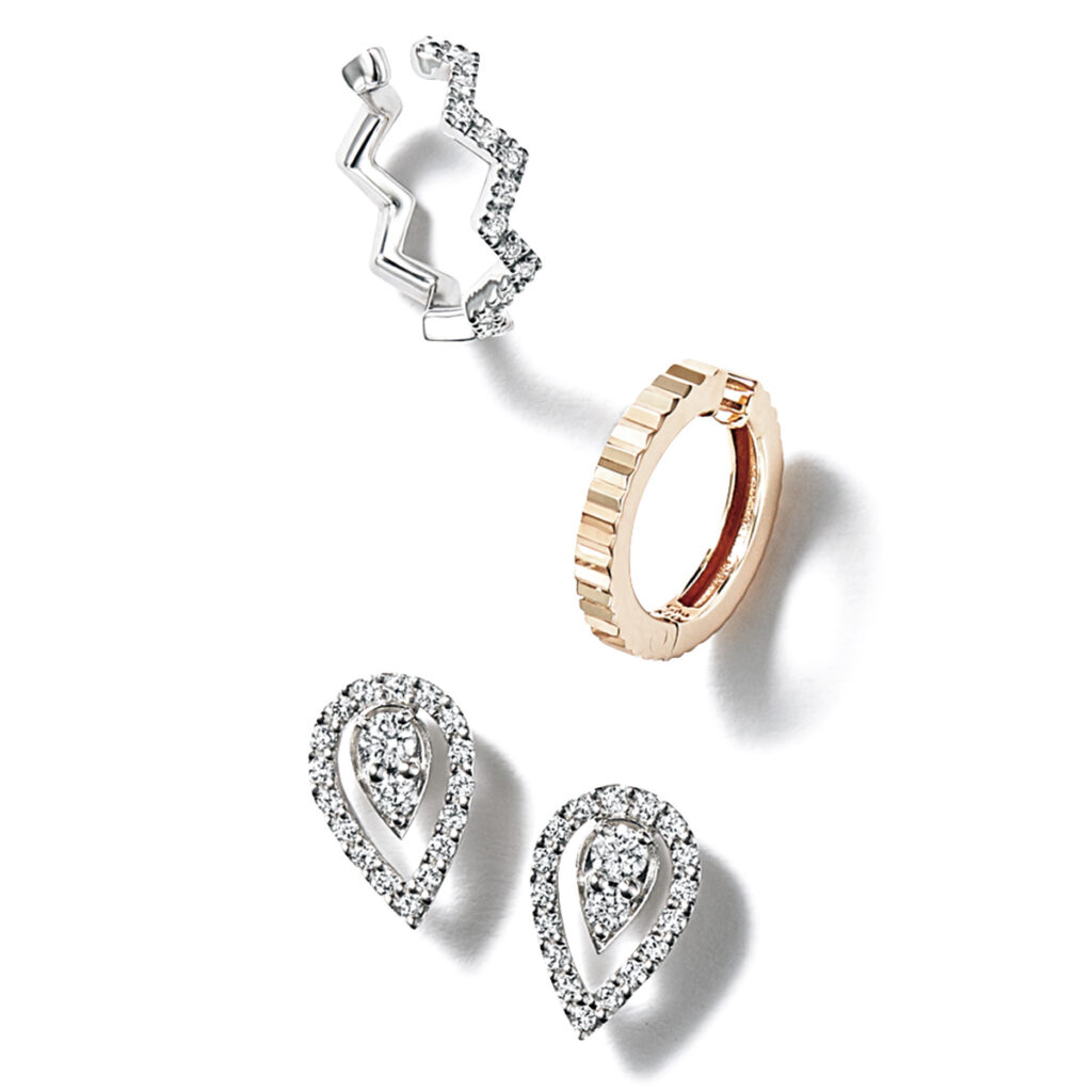 イヤーカフとピアス