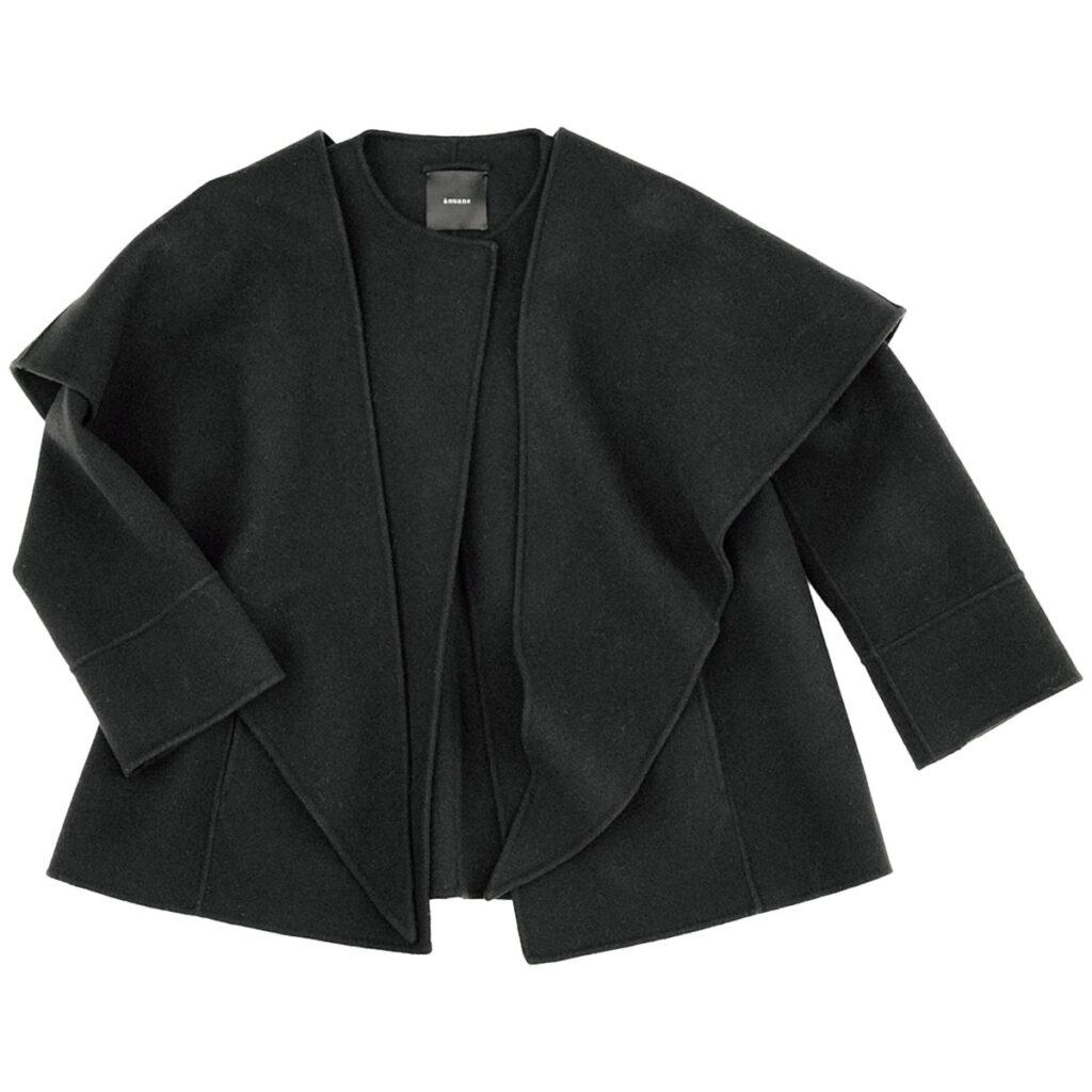 アニュアンスのミドルコート