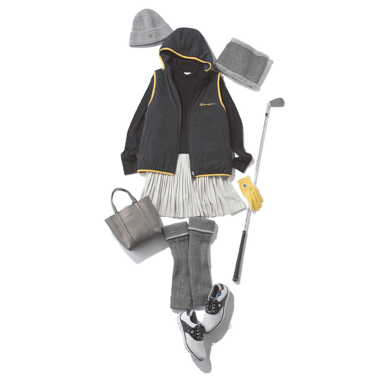 グレーワントーンのゴルフコーデ