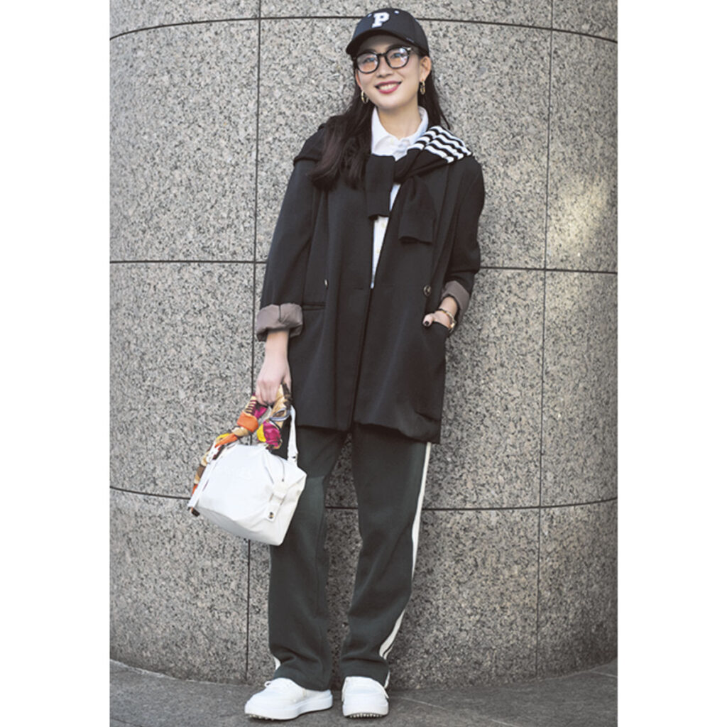 カジュアルモノトーンコーデ