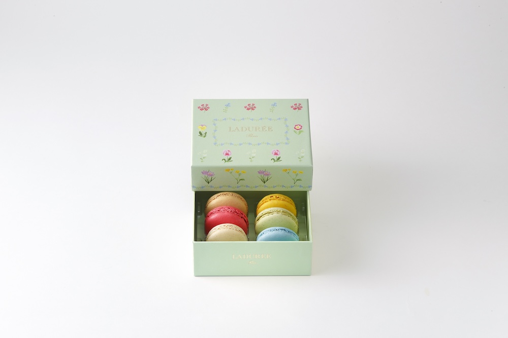 ラデュレの限定マカロンボックス「ドゥース・フルール」 6個入り