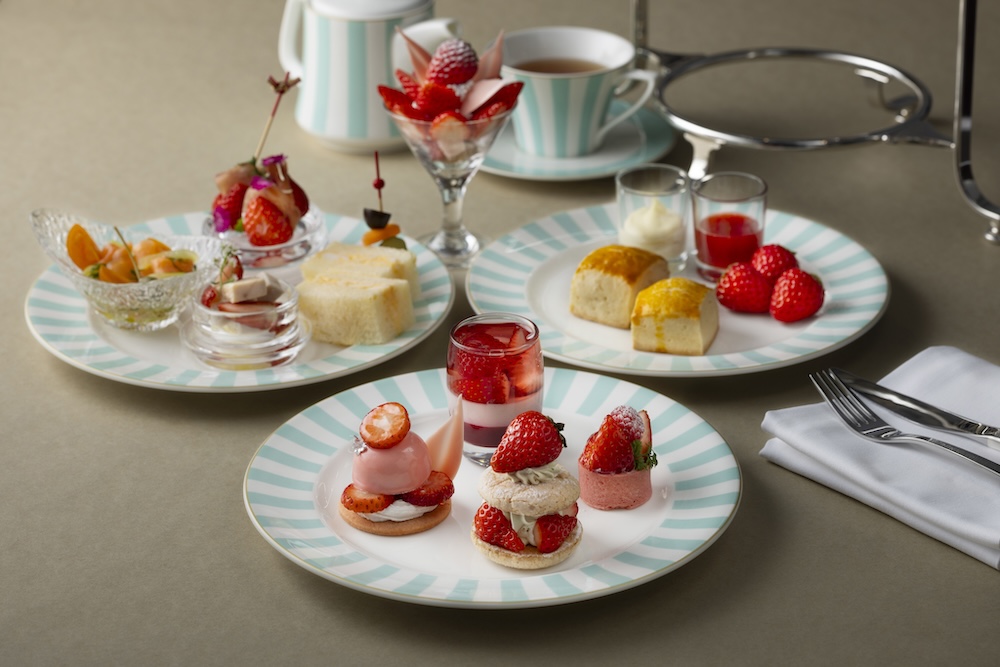 【東京ステーションホテル】宝石みたいな“赤”にときめく♡ 幸運のストロベリースイーツが登場