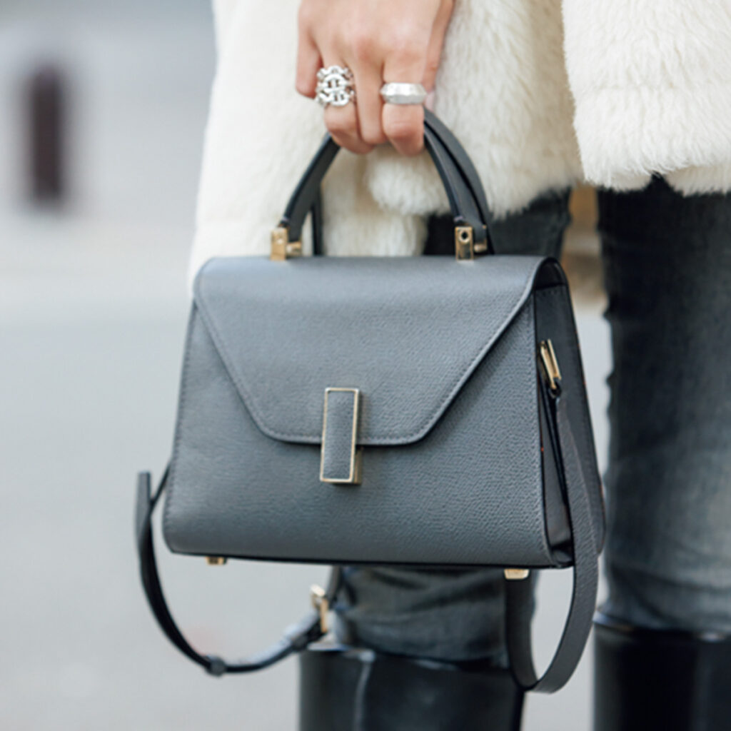 valextraのバッグ