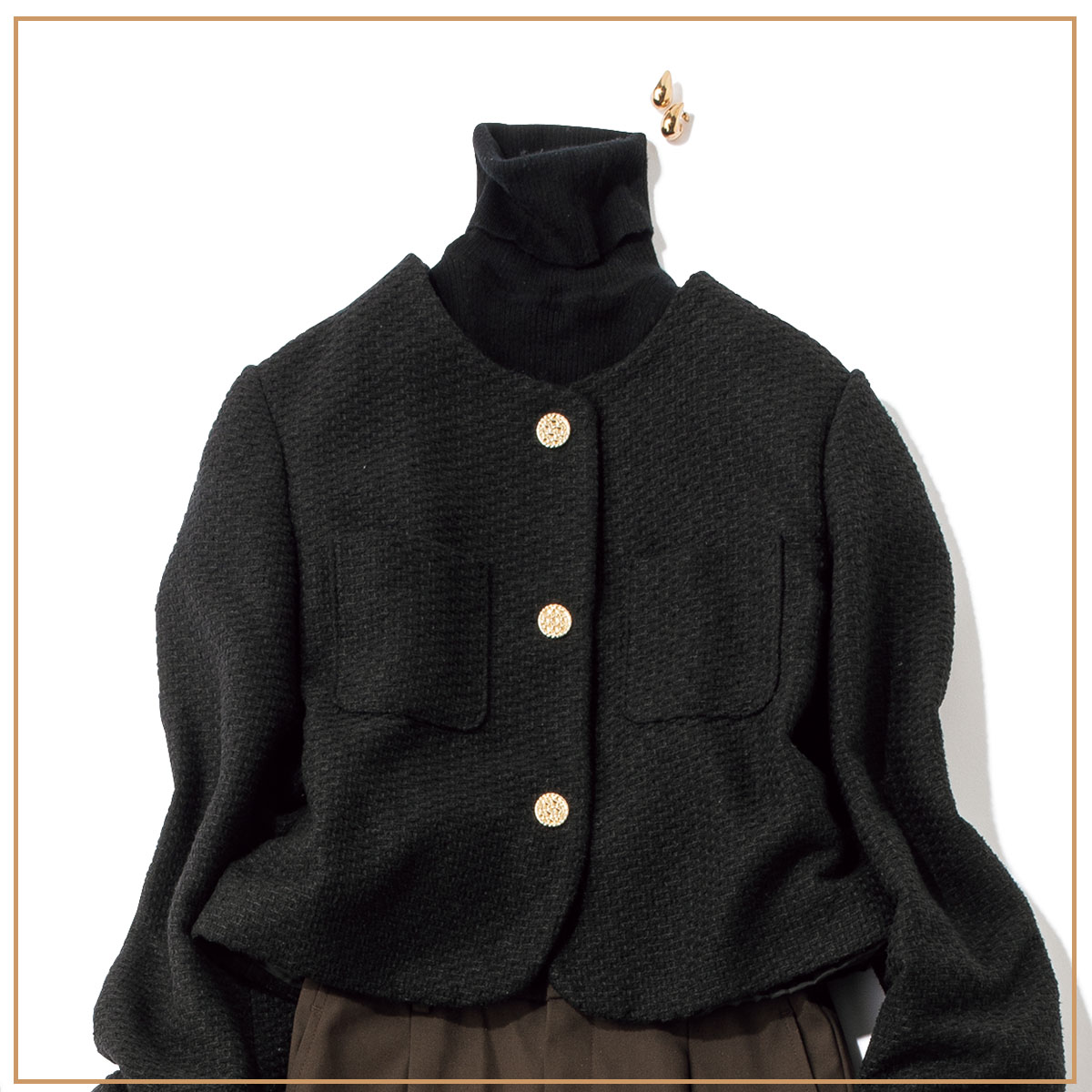 【上下ユニクロ】トレンドのブラウンを利かせた上品オフィスコーデSNAP