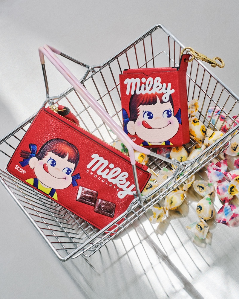 アニヤ・ハインドマーチから登場した日本を代表するキャンディ「milky（ミルキー）」をモチーフにしたスペシャルなレザーアイテム